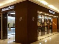 爱彼腕表进灰了处理技巧是什么（正确方法避免损害手表）