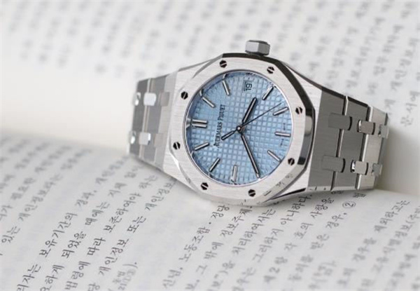 爱彼手表脏了解决方法推荐（图）